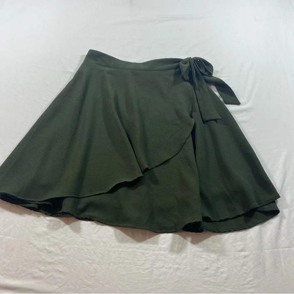 Blue Rain Chic Olive Green Wrap Skirt Small Mini Skirt - Picture 8 of 8